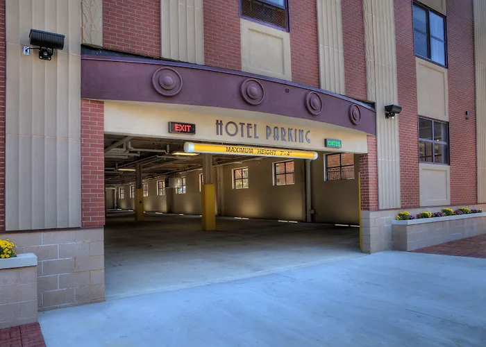 The Hotel Warner