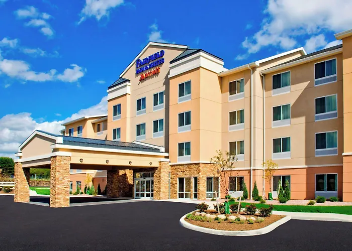 Fairfield Inn & Suites By Marriott Watertown Thousand Islands