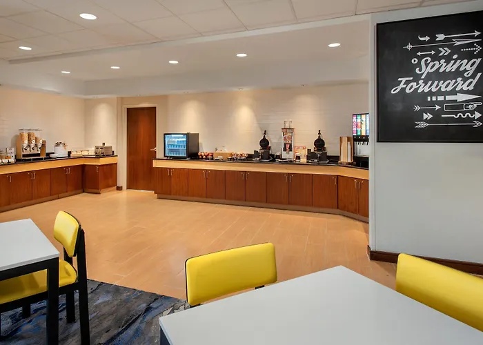 Fairfield Inn & Suites By Marriott Watertown Thousand Islands