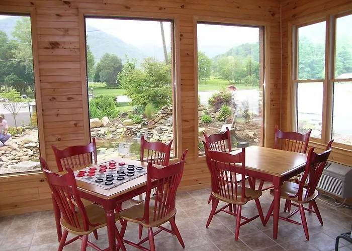 Jonathan Creek Inn