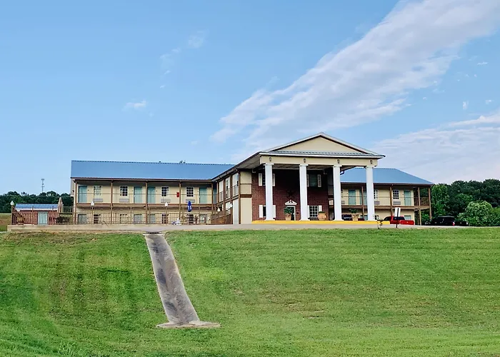 Weston Inn & Suites