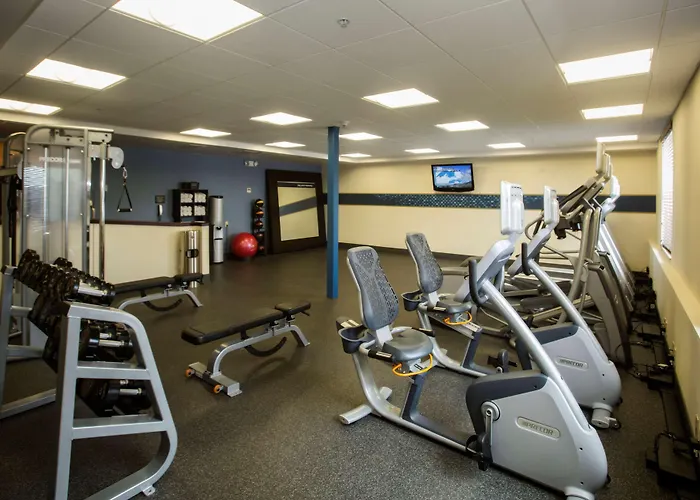 Hampton Inn Marquette-Waterfront