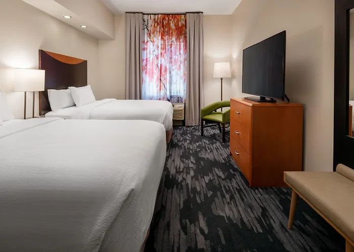 Fairfield Inn & Suites By Marriott Visalia Tulare