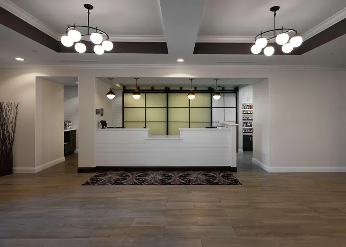 Homewood Suites By Hilton Joplin