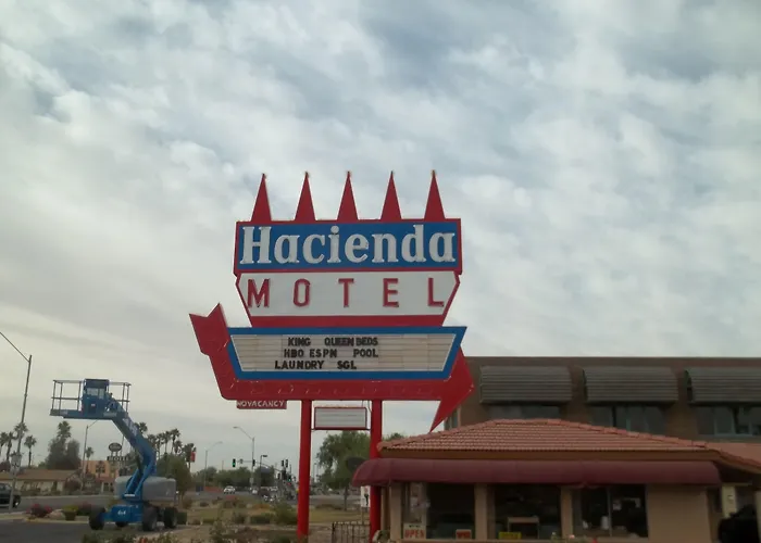 Hacienda Motel