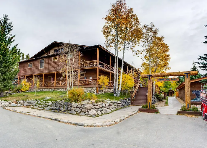 Grand Lake Lodge