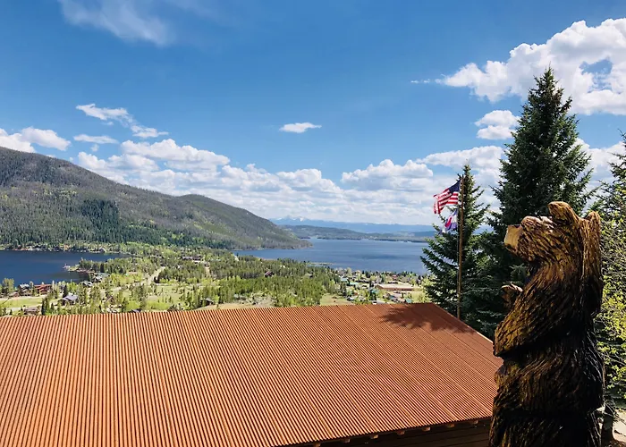 Grand Lake Lodge