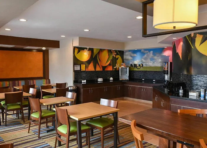 Comfort Inn & Suites Texas City I-45