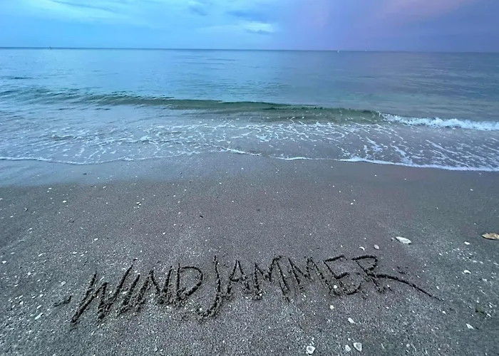 Windjammer Resort And Beach Club
