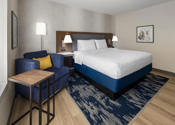 Hampton Inn & Suites Richmond Glenside