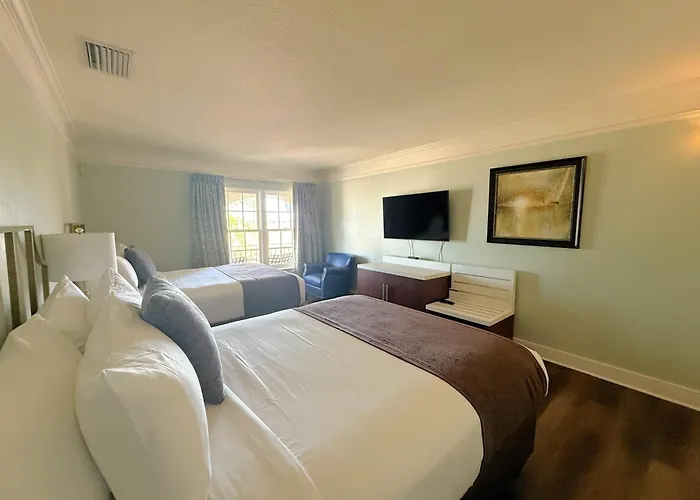 Bayfront Inn