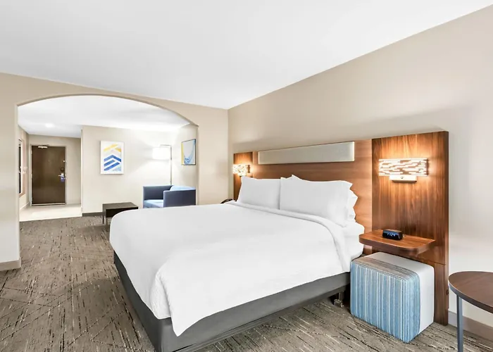 Holiday Inn Express And Suites Hotel - Pauls Valley By Ihg
