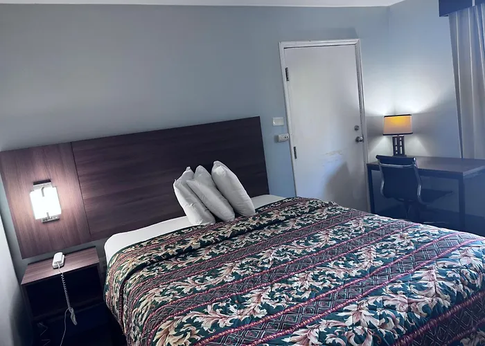 Florence Inn And Suites