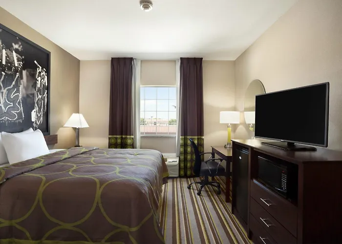 Motel Super 8 By Wyndham Bakersfield South Ca