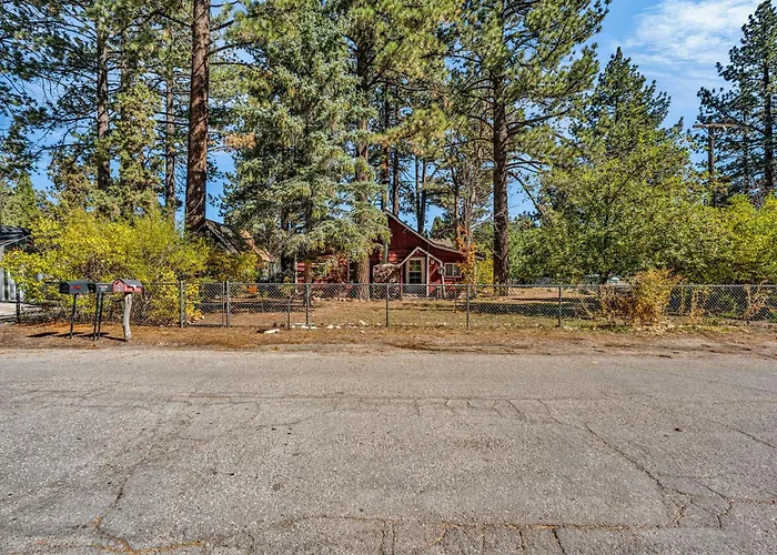 Green Cabin In Big Bear Lake 3 Bdr Pets Friendly
