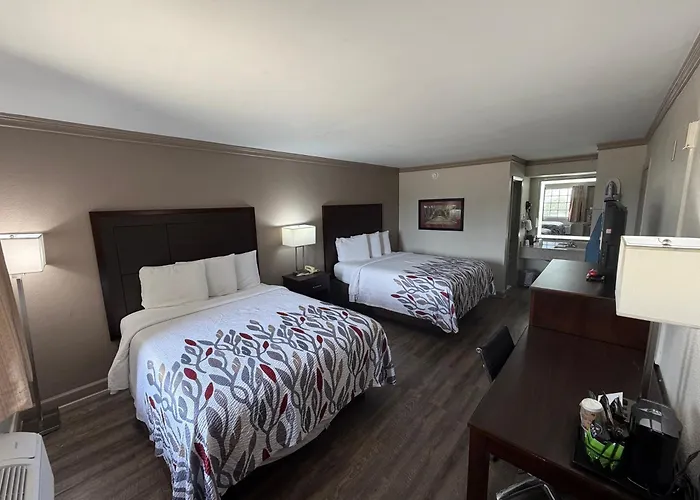 Days Inn By Wyndham Forrest City I 40