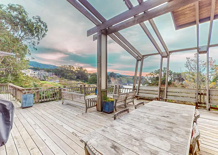 Oceanfront Elk House Bluff View Deck Near Beach