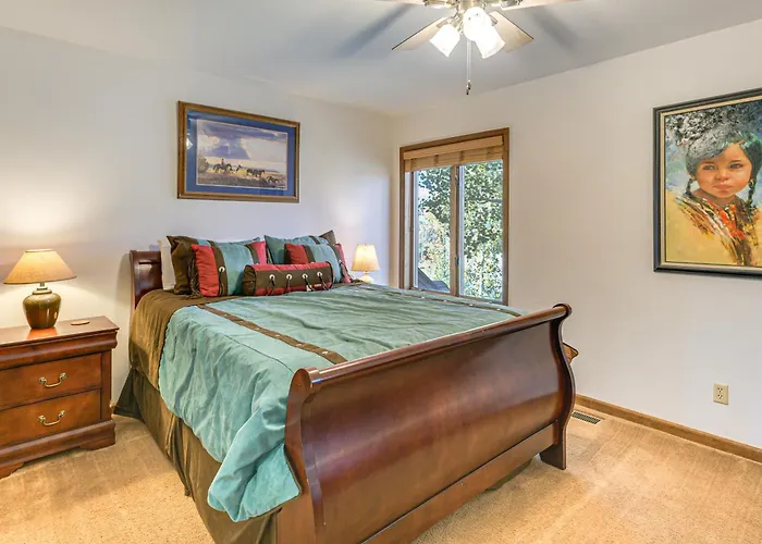 Pagosa Condo W/ Deck, 4 Mi To Hot Springs & Dtwn