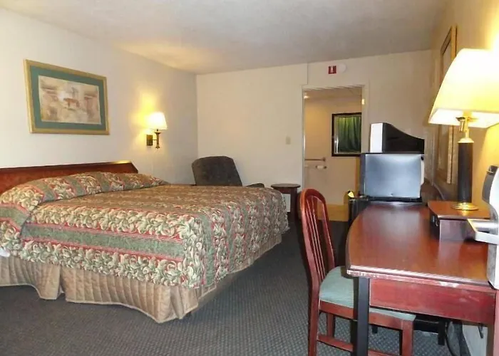 Red Carpet Inn