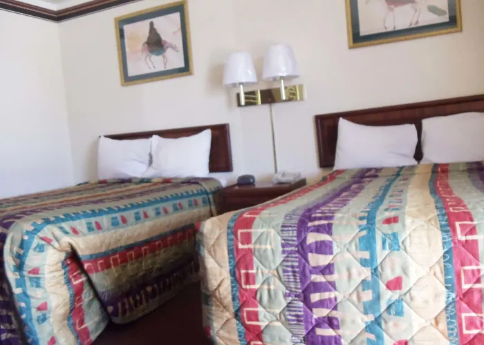 Antlers Budget Inn