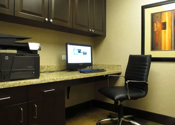Homewood Suites By Hilton Coralville - Iowa River Landing