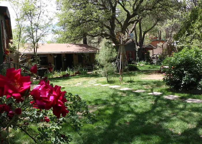 Apple Creek Cottages