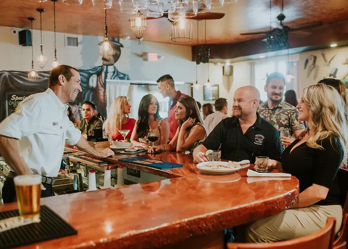Hollander Hotel - Downtown St. Petersburg