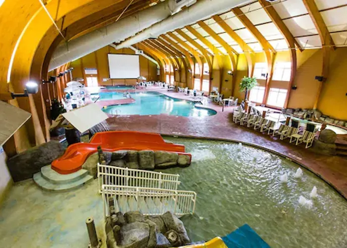 Cranberry Country Lodge