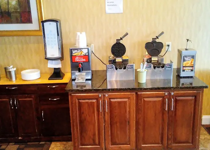 Spark By Hilton Glendive