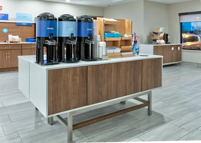 Holiday Inn Express Hotel & Suites Shakopee By Ihg