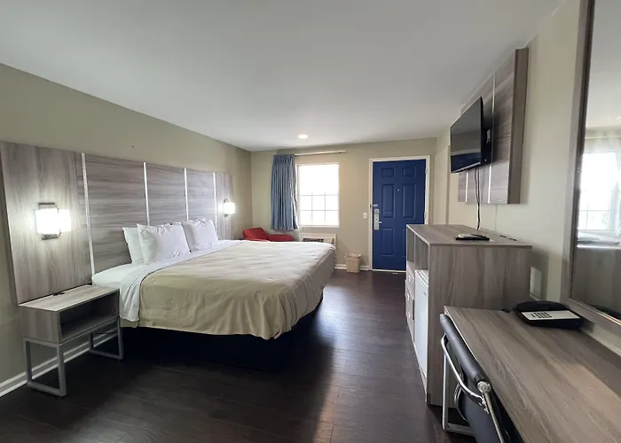 Travelodge By Wyndham Santee