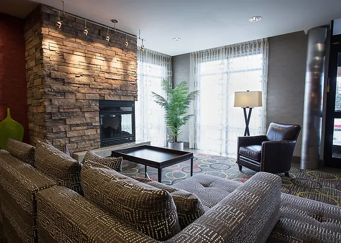 Fairfield Inn & Suites By Marriott Moscow