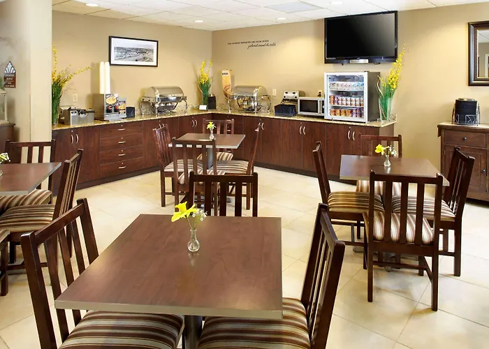 Microtel Inn & Suites By Wyndham St Clairsville - Wheeling