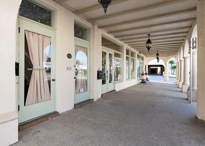 Palm Beach Historic Inn