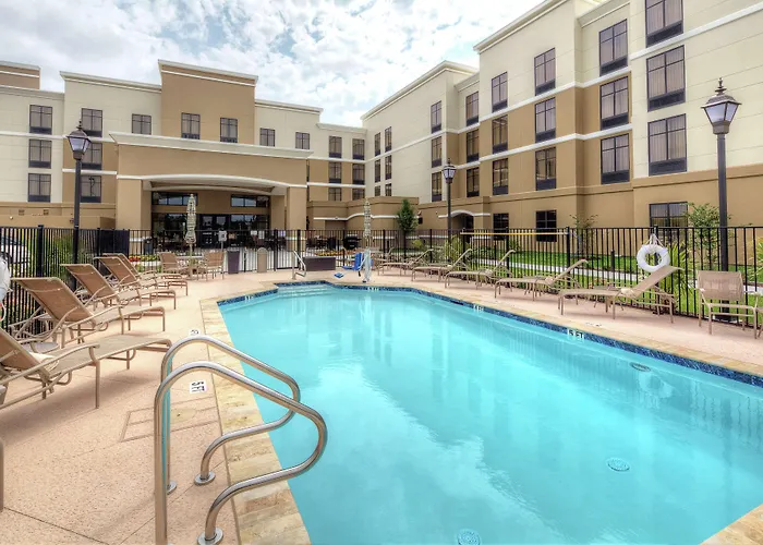 Homewood Suites By Hilton Victoria