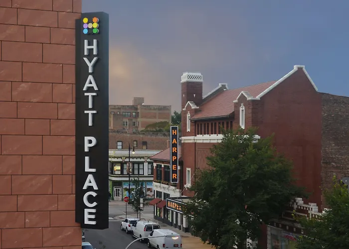 Hyatt Place Chicago-South/University Medical Center