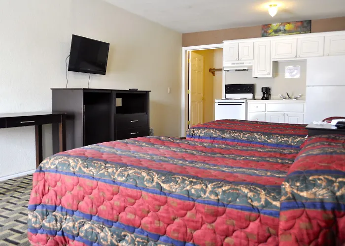 Andrews Motor Inn