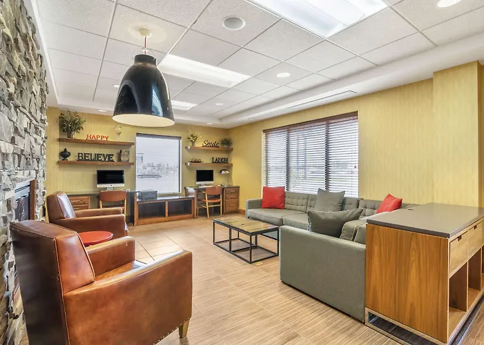 Legend Hotel Minot