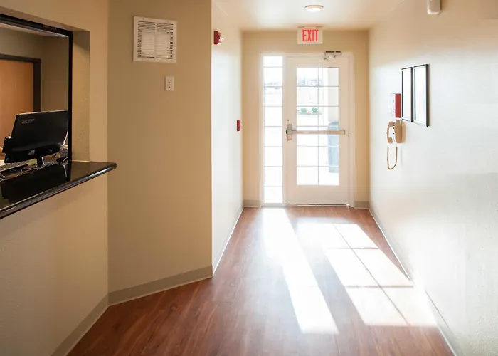 Woodspring Suites Manassas Battlefield Park I-66