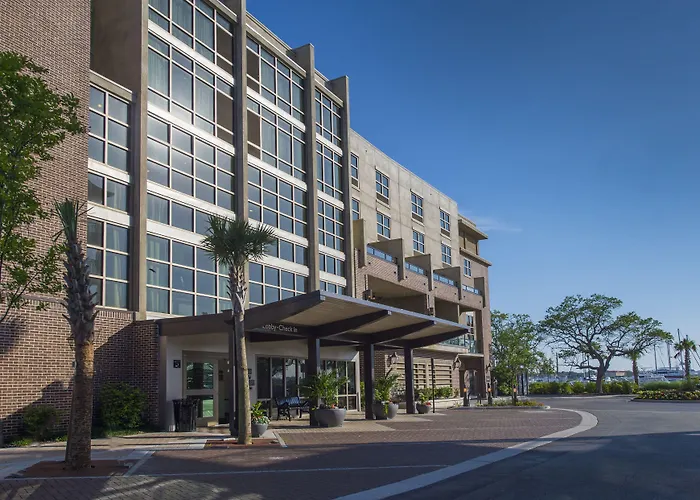 Hilton Garden Inn Charleston Waterfront/Downtown