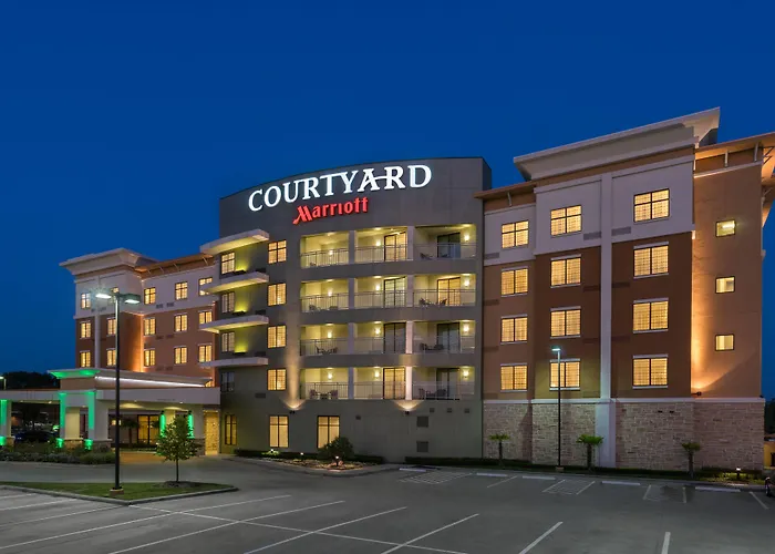 Courtyard By Marriott Houston Kingwood