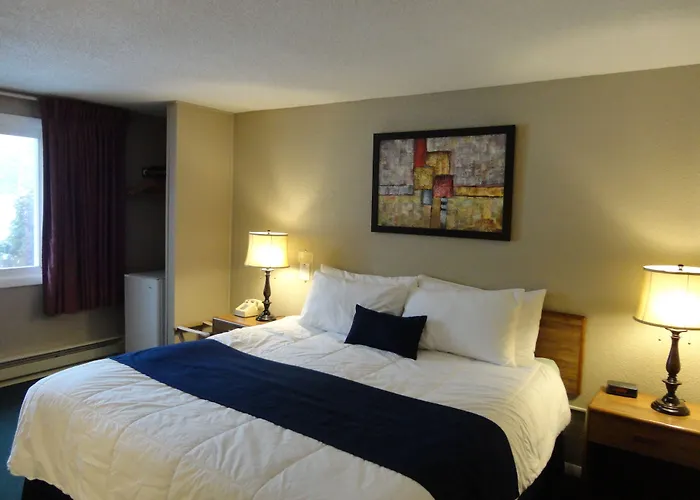 Eastern Inn & Suites