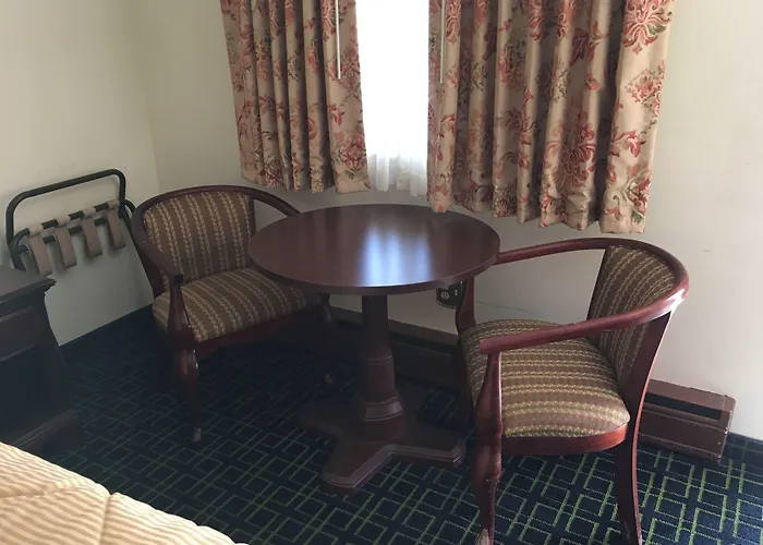 Red Carpet Inn - Gettysburg