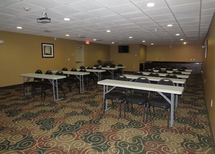 Cobblestone Inn & Suites - Harper