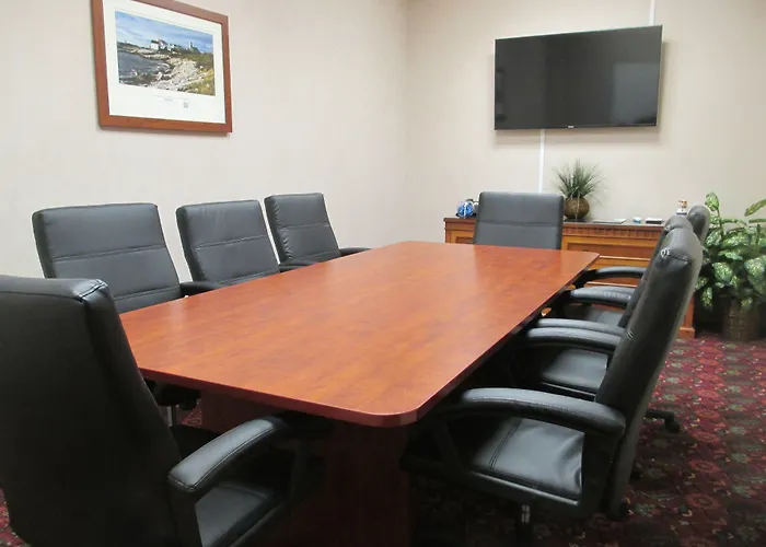 Best Western Plus Portsmouth Hotel & Suites