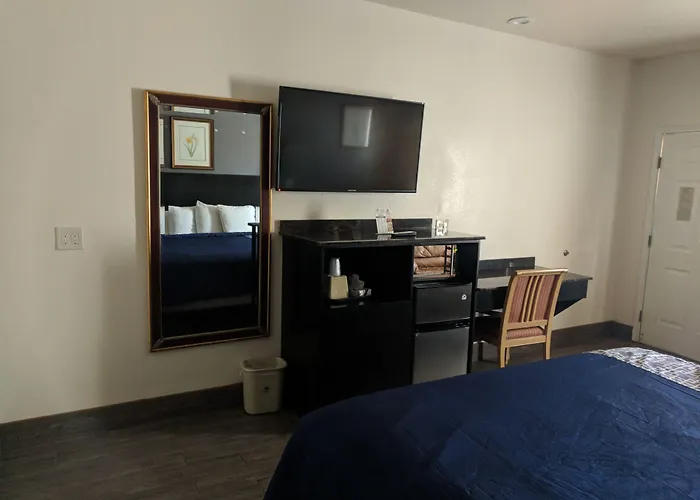 Americas Best Value Inn - Brownsville