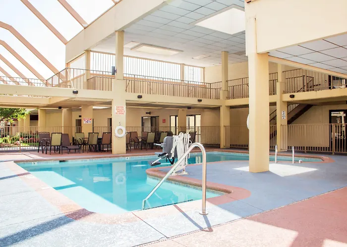 Econo Lodge Broken Arrow-Tulsa