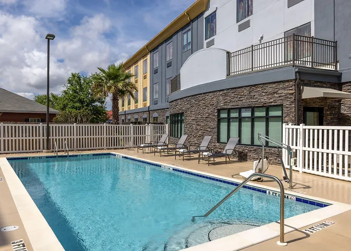 Fairfield Inn & Suites By Marriott Fort Walton Beach Hurlburt Area