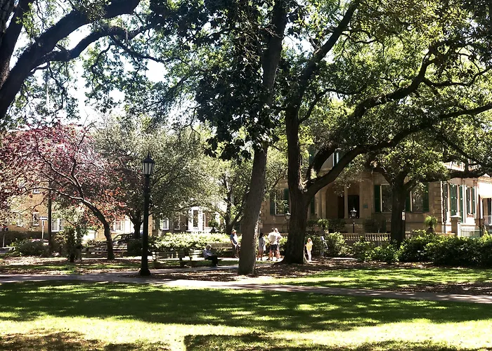 The Presidents' Quarters Inn