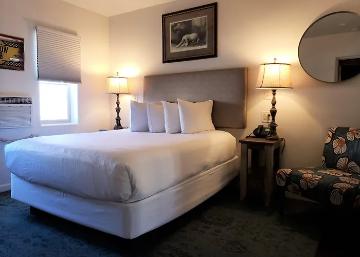 Iron Horse Inn